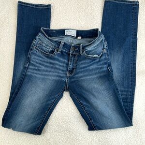 BKE Stella Mid Rise Straight Leg Jean. 24x31 1/2